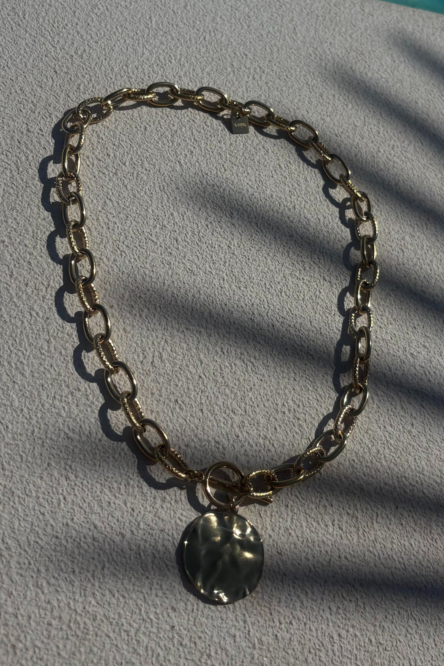COLLIER IRIS