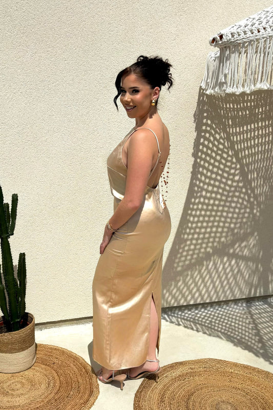 ROBE DOS NU MONA